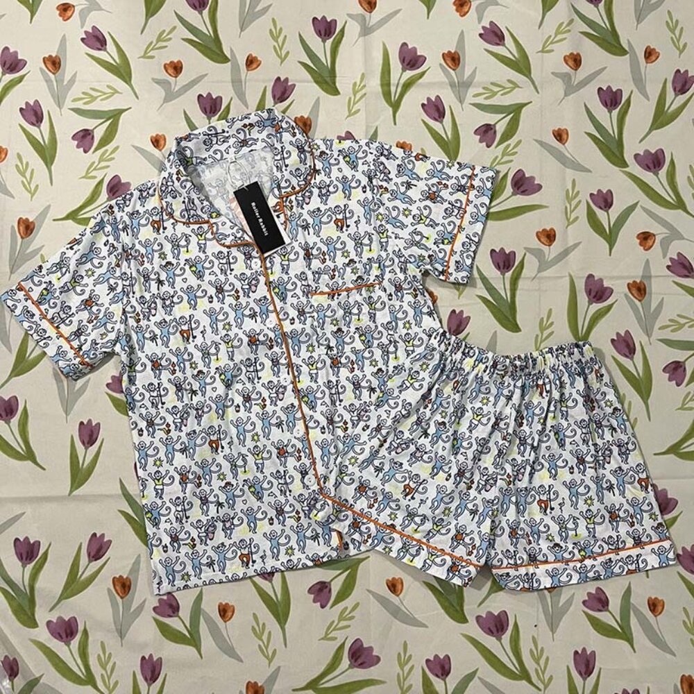 Roller Rabbit Pajamas Set